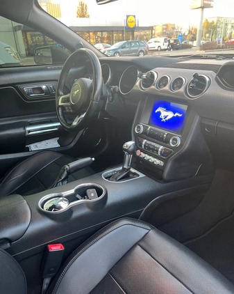 Ford Mustang cena 145000 przebieg: 69000, rok produkcji 2019 z Warszawa małe 436
